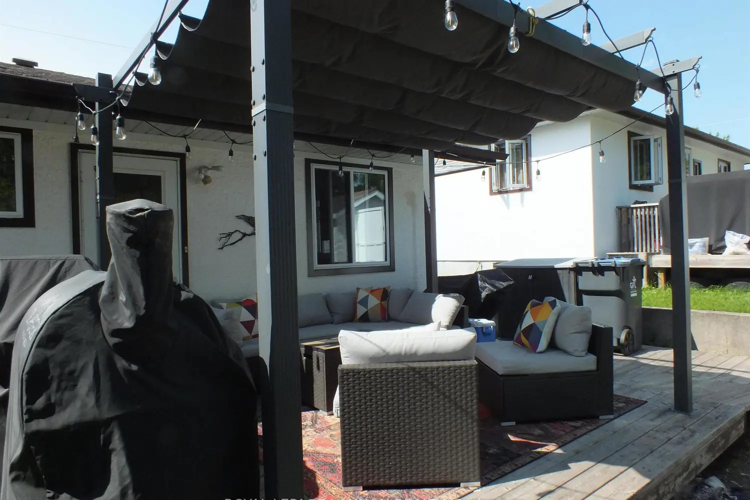 332 Erle Street photo 5