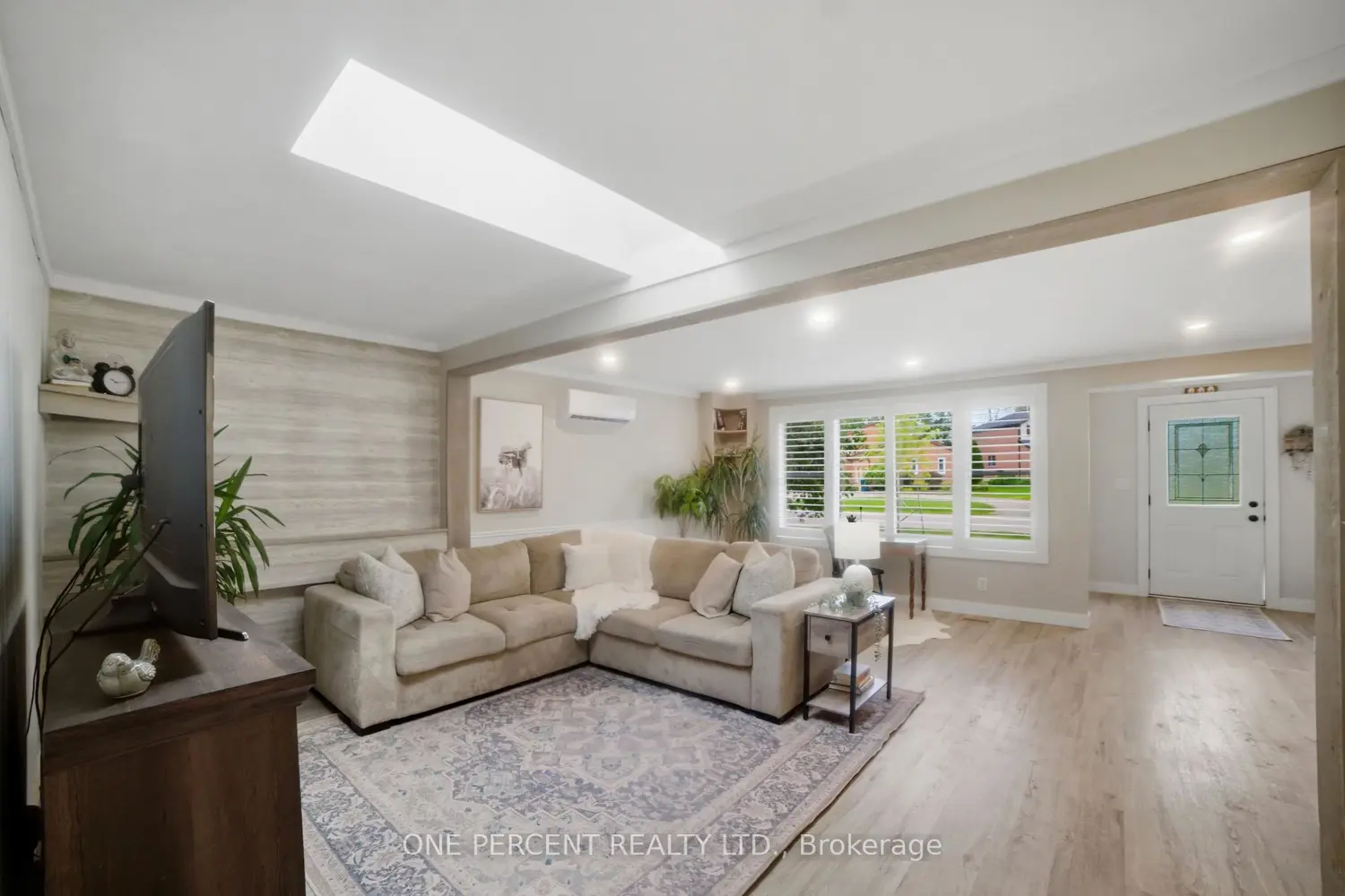 608 Broadview Avenue photo 4