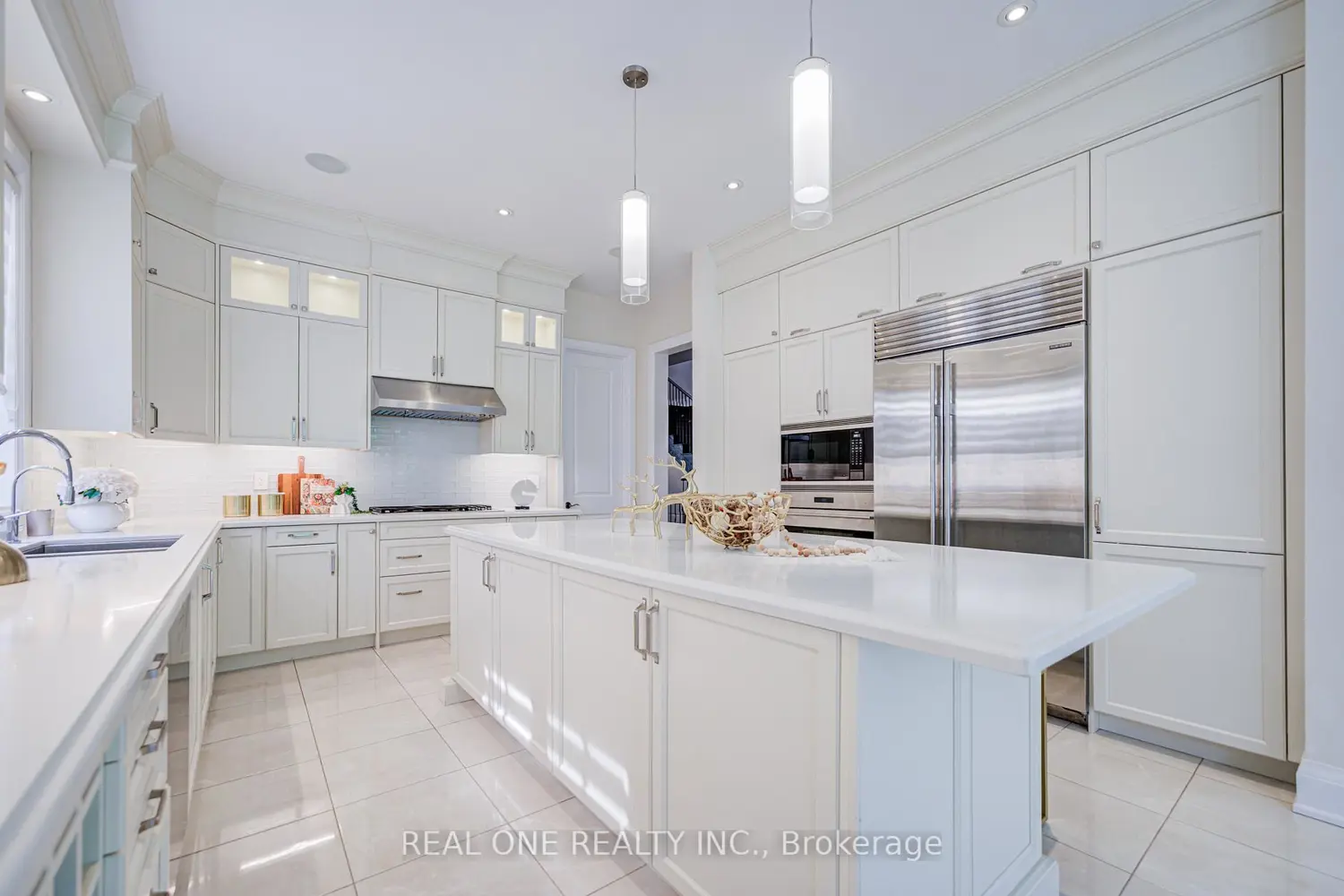 421 Flamingo Road photo 3