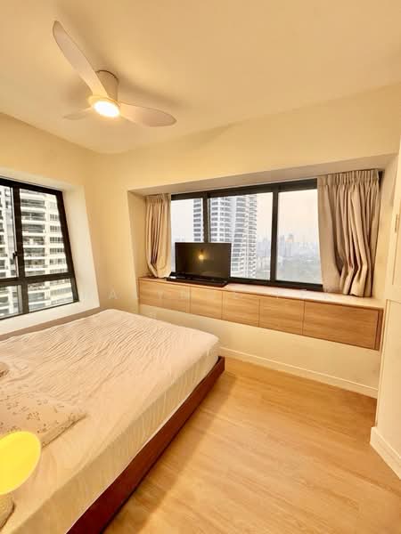 13 Leedon Heights photo 3