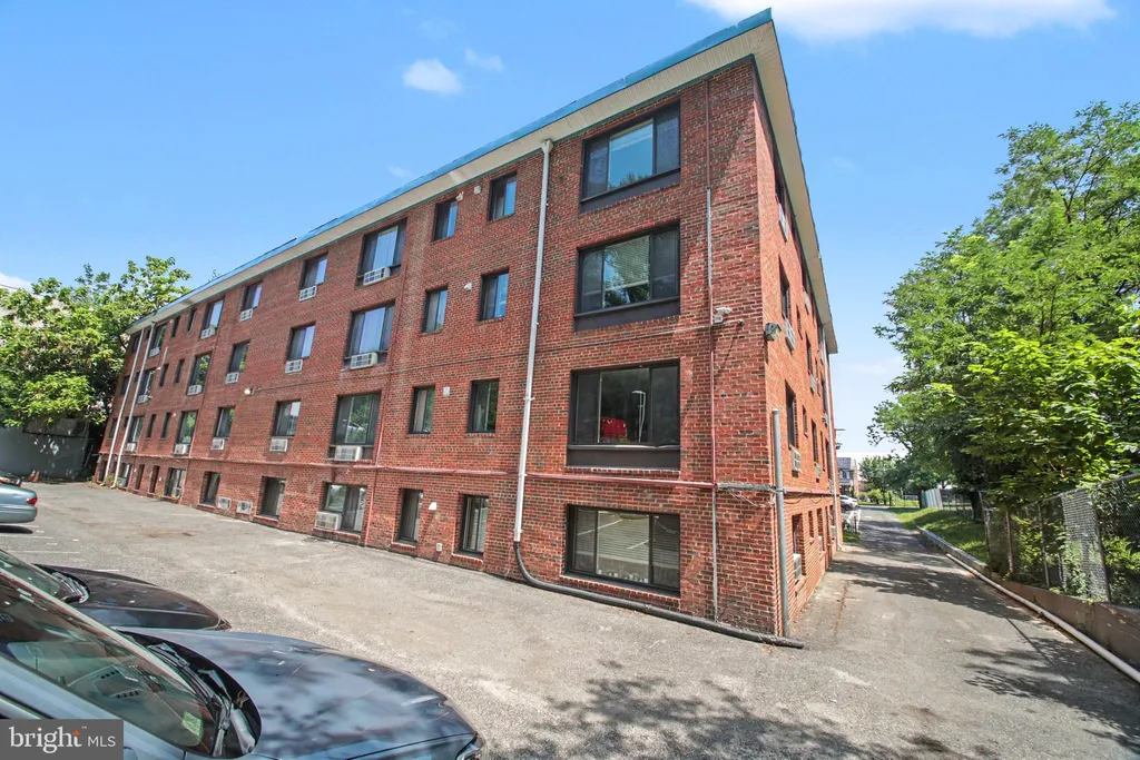 1907 Good Hope Road SE Unit 108, Washington, DC 20020