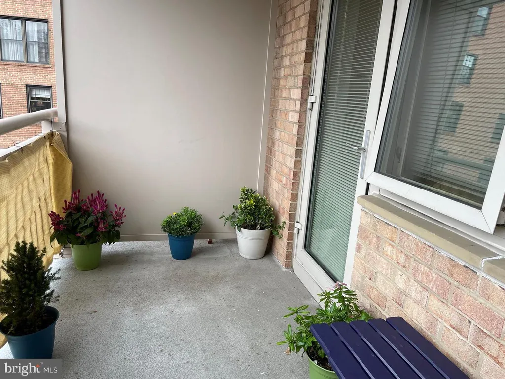 2800 Wisconsin Avenue NW Unit 306, Dc, DC 20007 photo 5
