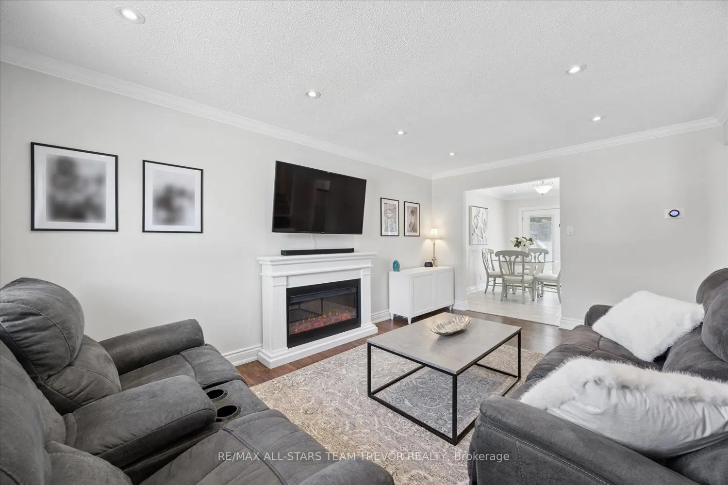 46 Windover Drive photo 3