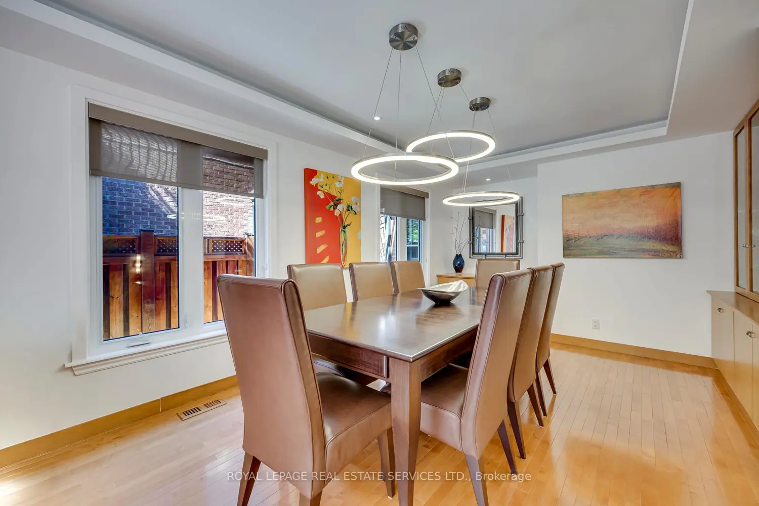 300 Canital Court photo 3