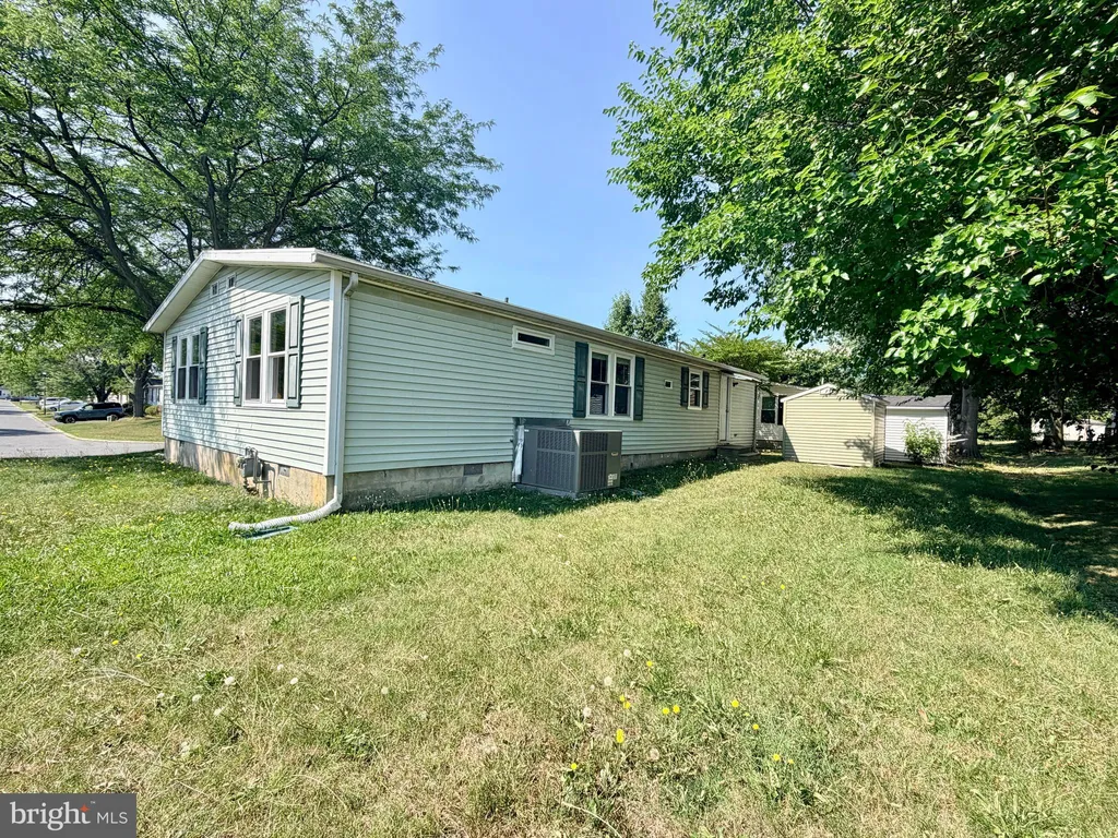 19 Gordon Drive, Dover, DE 19901