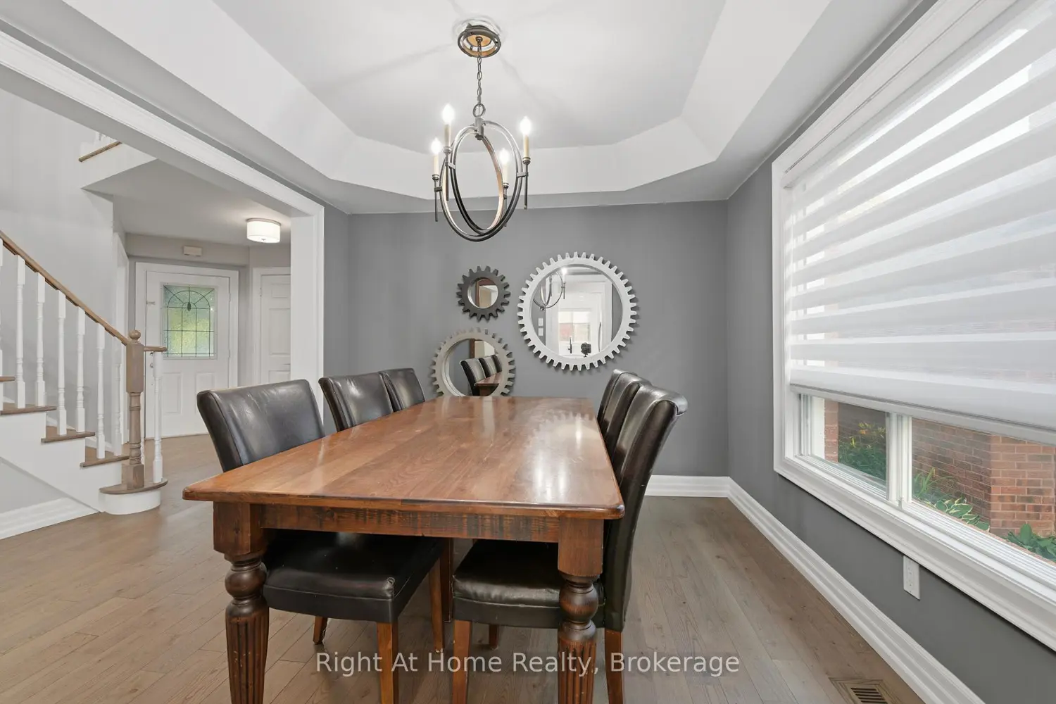 57 Lauchlin Crescent photo 4
