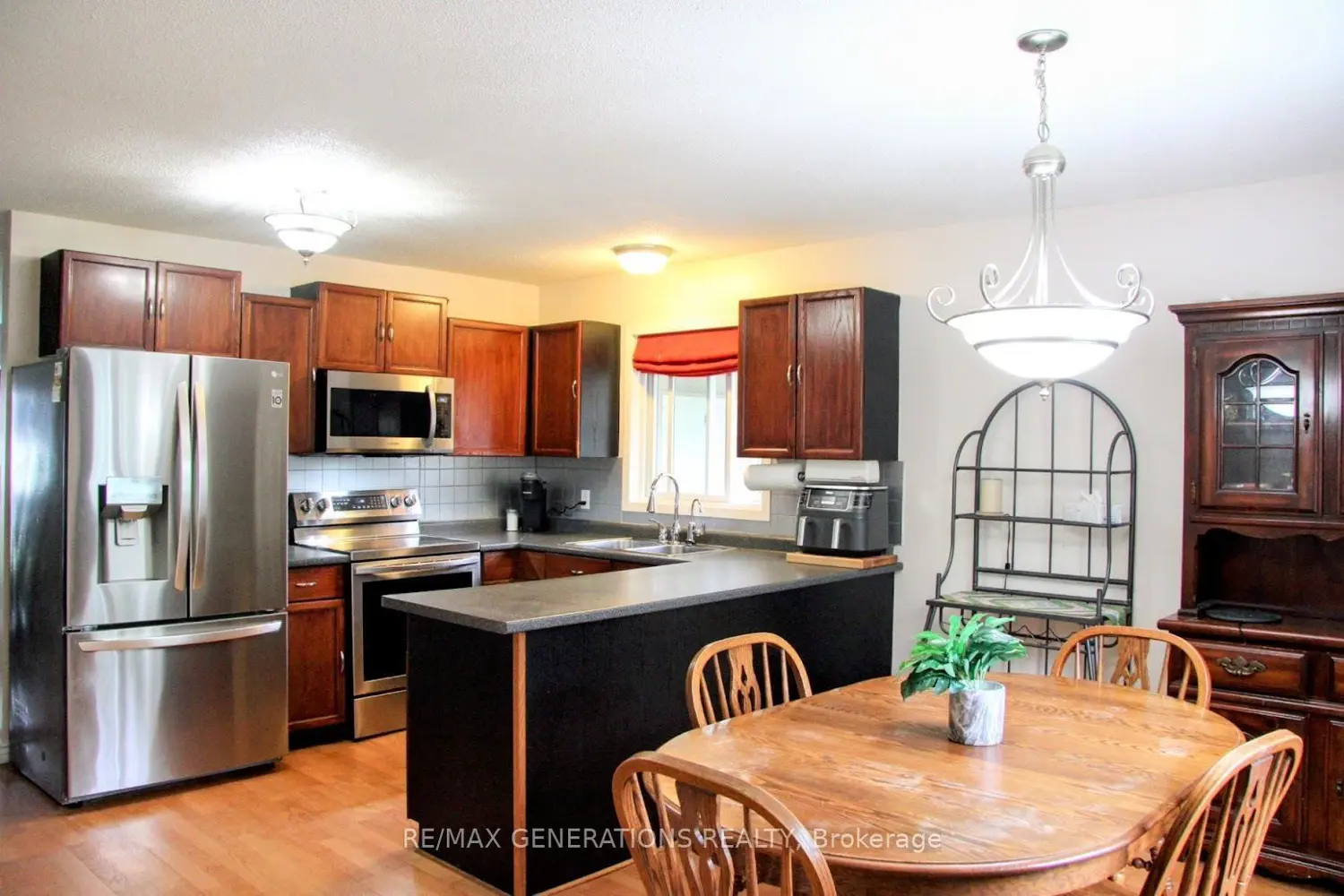 9 Michano Drive photo 2