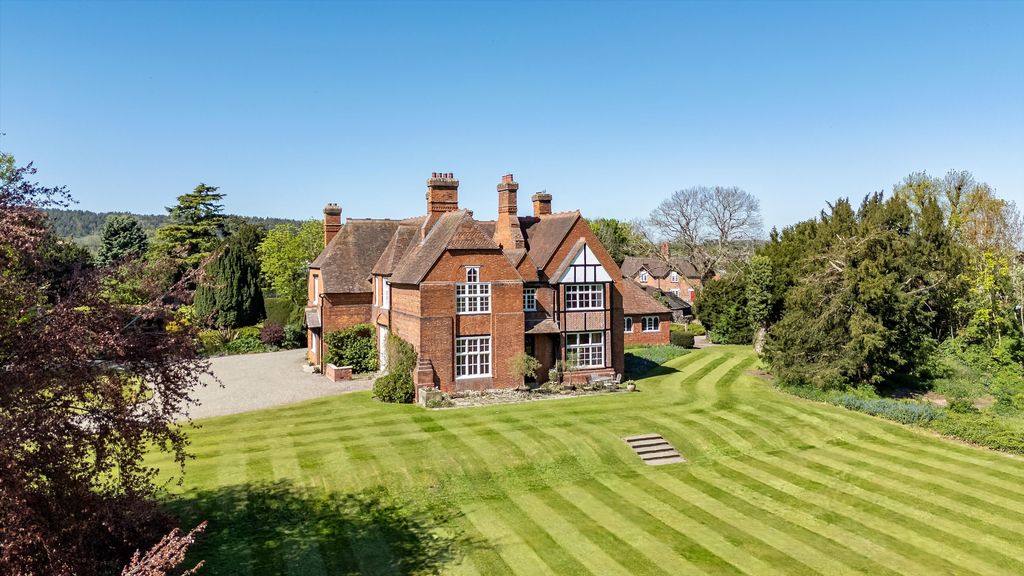 6 bed detached house for saleUpton Magna, Shrewsbury, Shropshire SY4