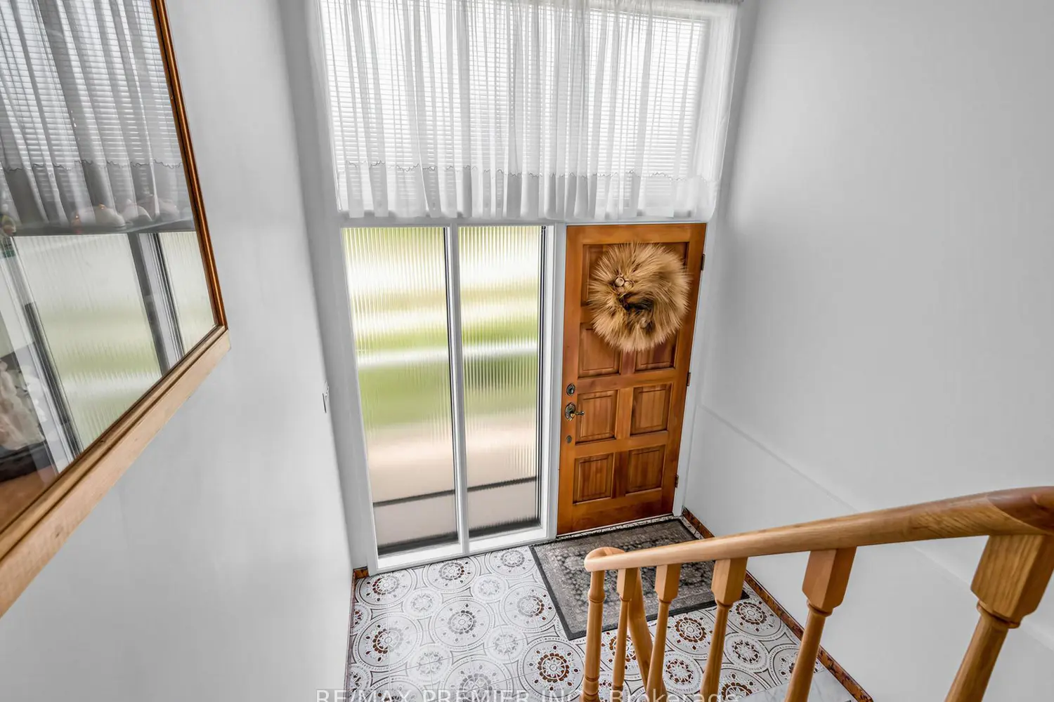 12 Goldcrest Boulevard photo 3