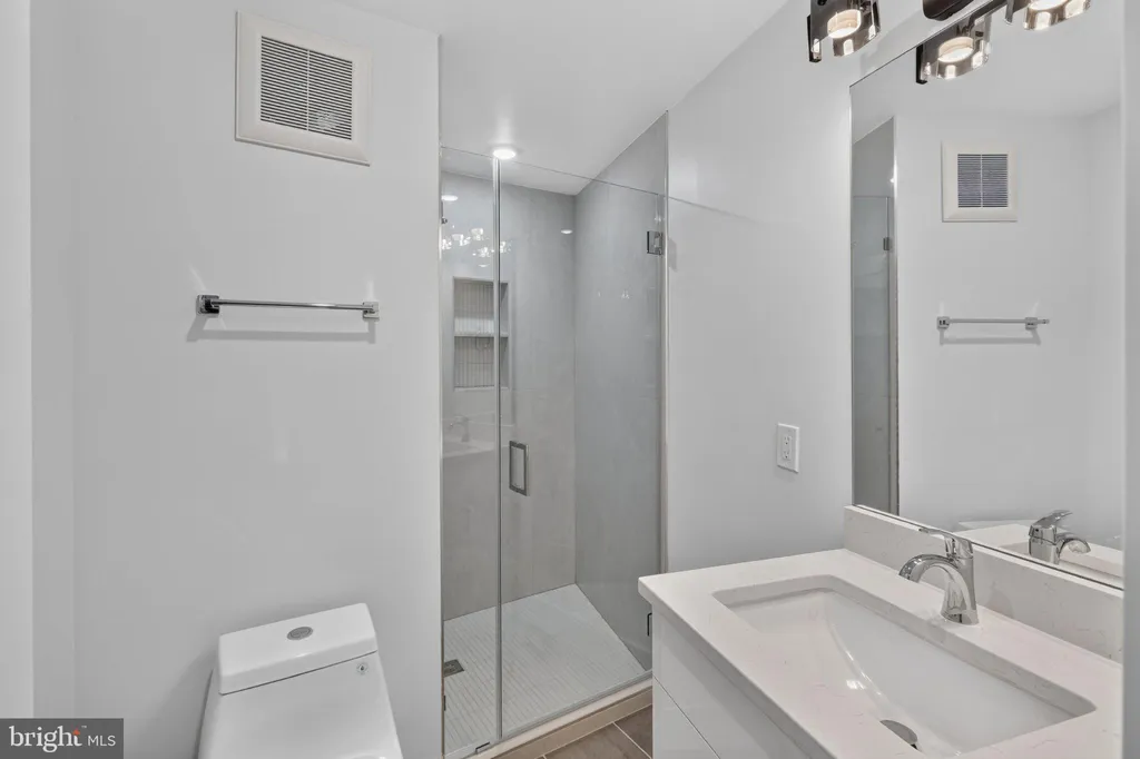 1650 Columbia Road NW Unit 402, Washington, DC 20009