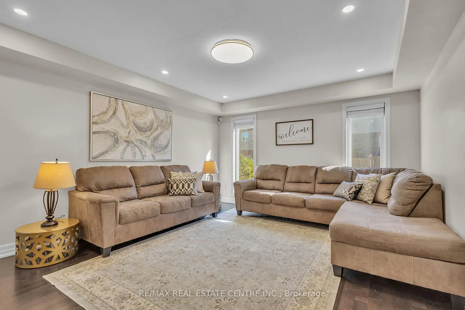 237 Goodwin Drive photo 3