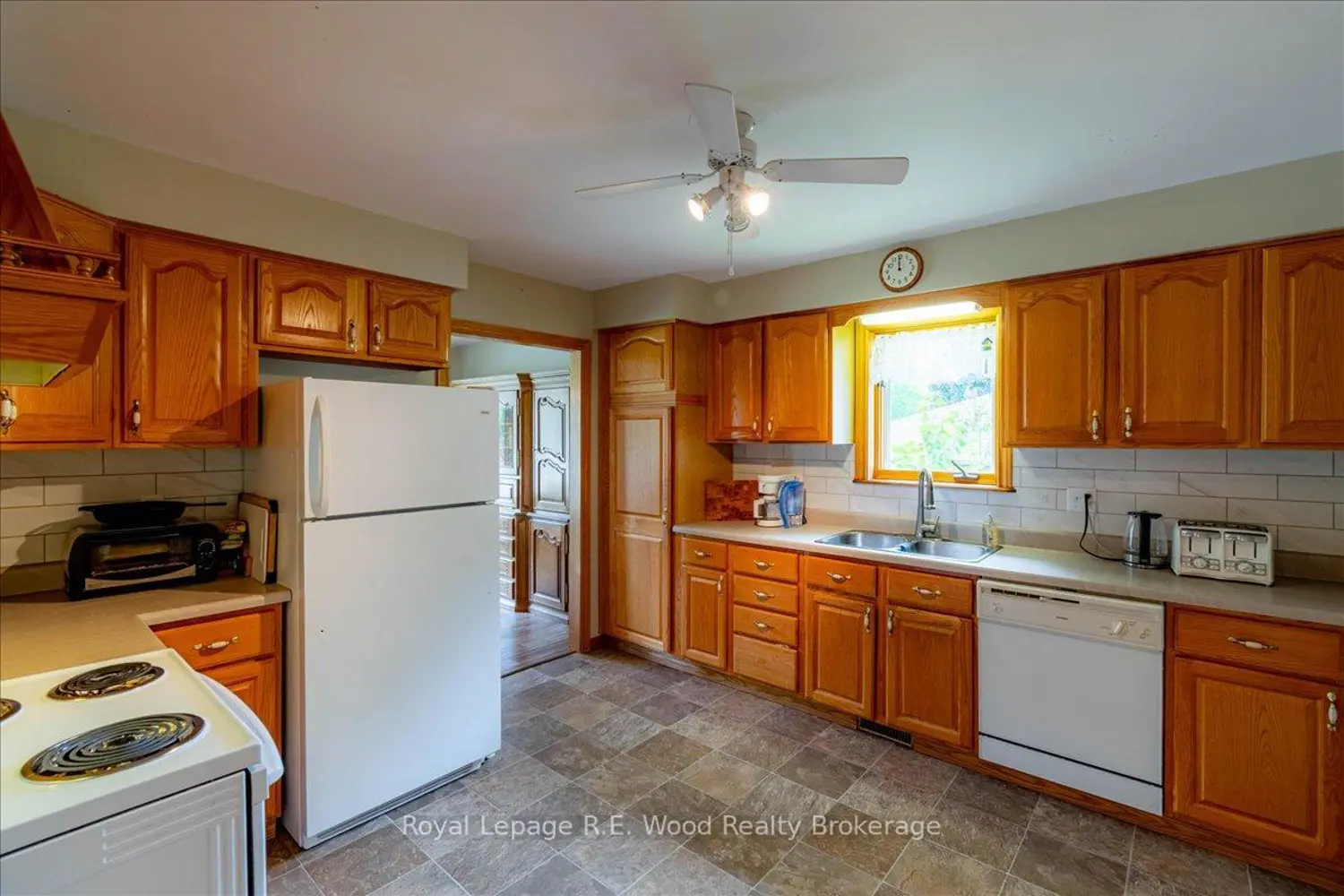48 Allen Street photo 2