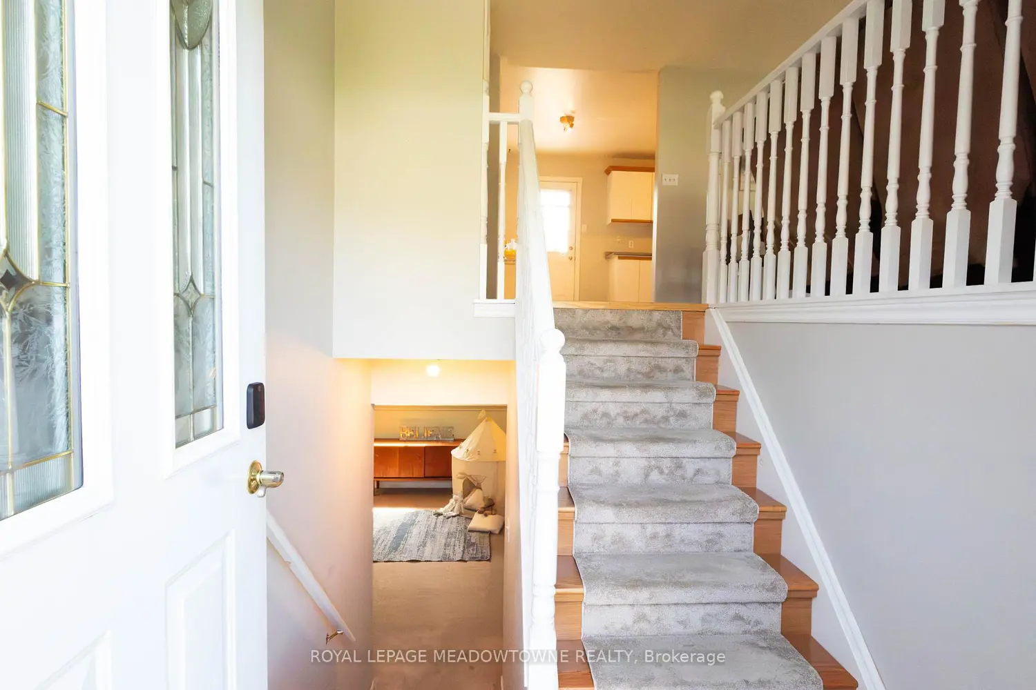 89 Royal Beech Drive photo 2