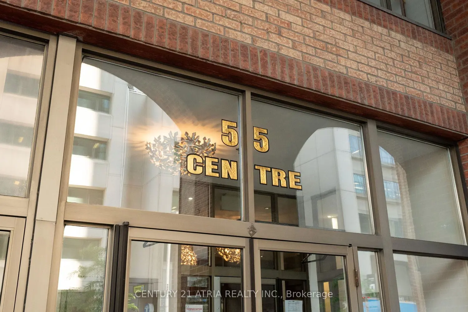 55 Centre Avenue 1402 photo 2