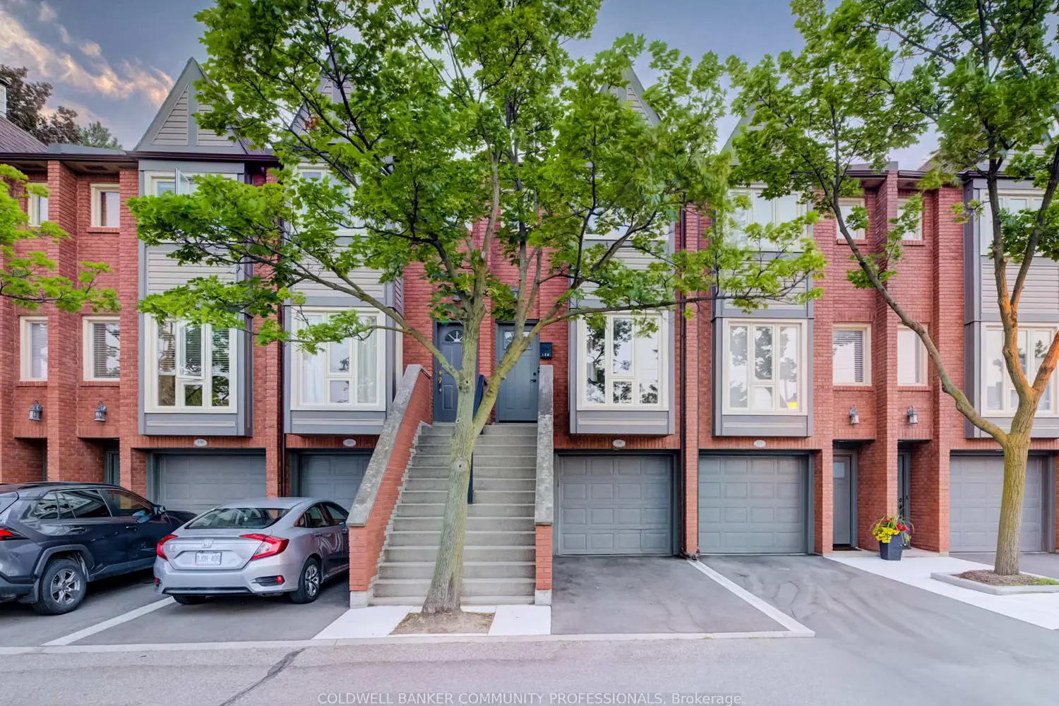 895 Maple Avenue 128