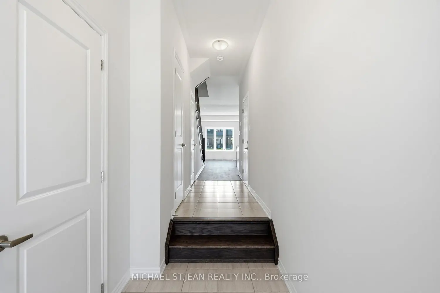 33 Admiral Road photo 4