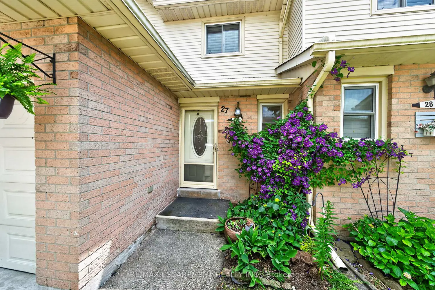 860 Rymal Road 27 photo 4