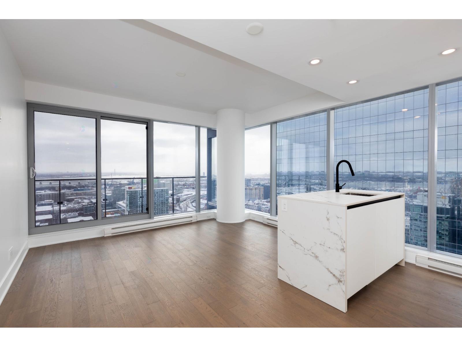 720 Rue St-Jacques