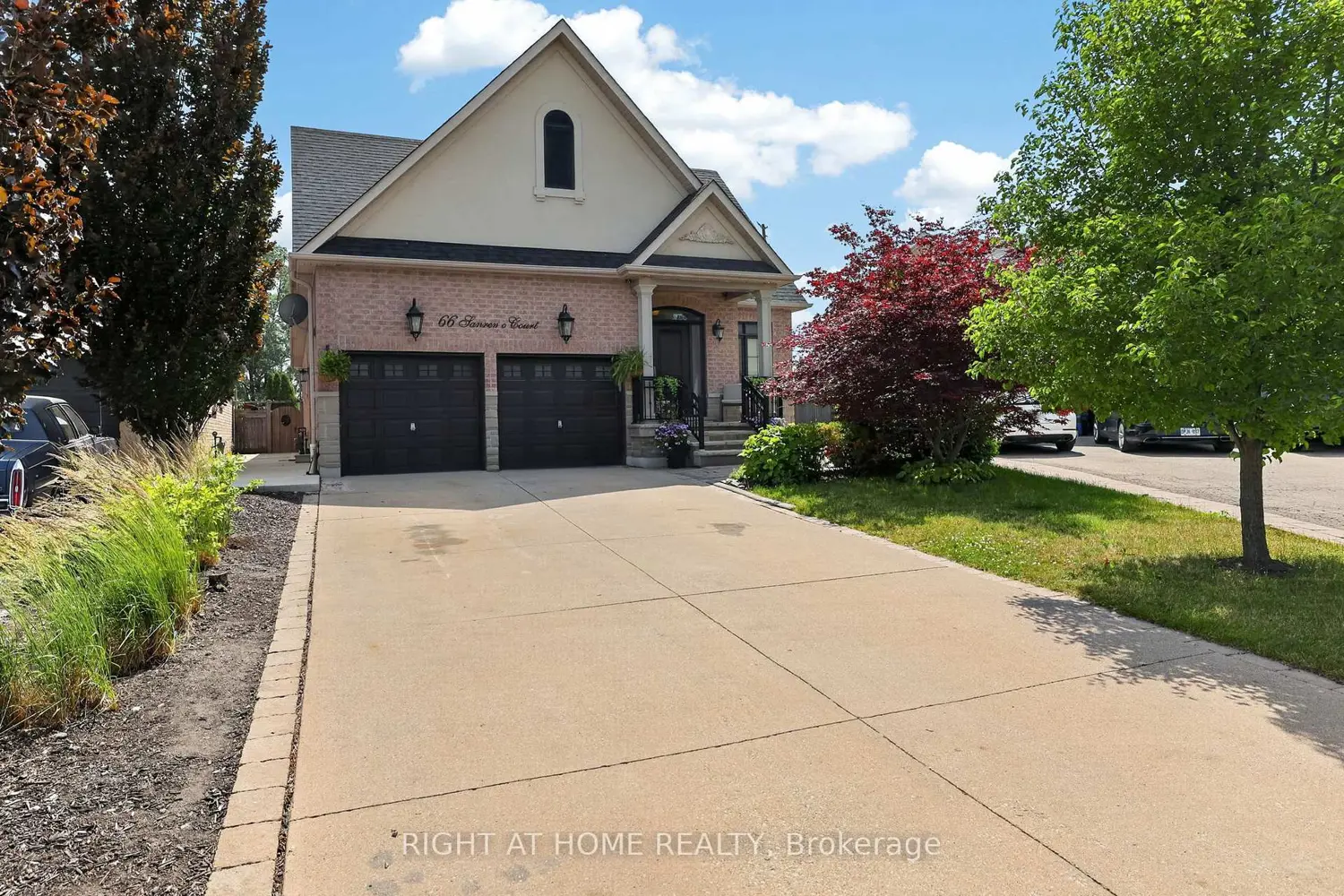 66 Sanremo Court photo 2