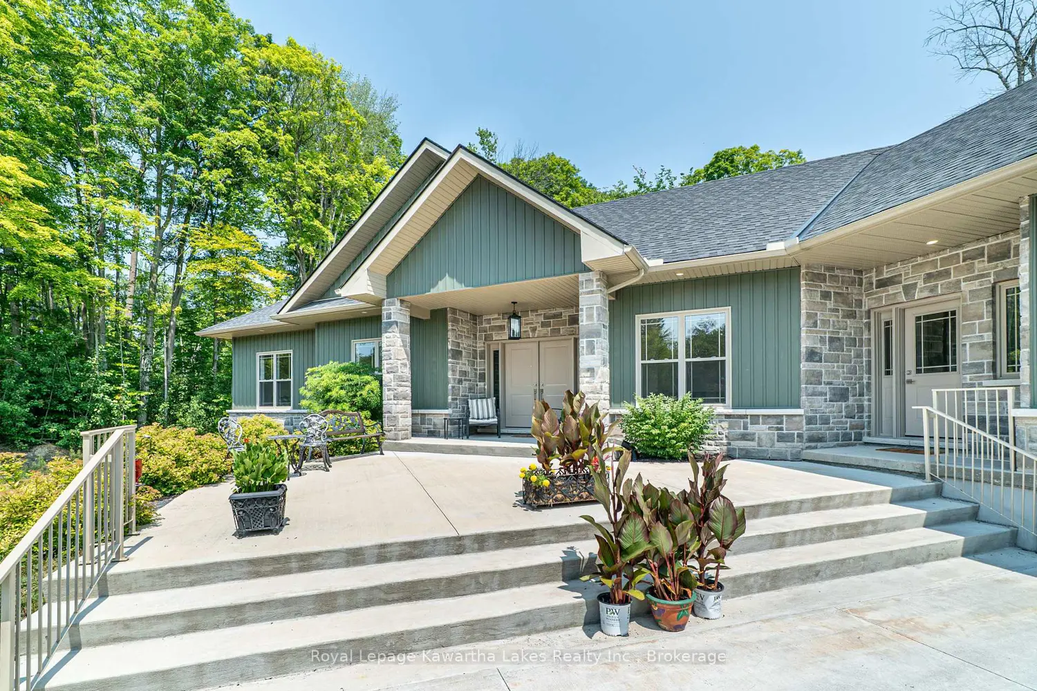 18 New Pierce Drive photo 3