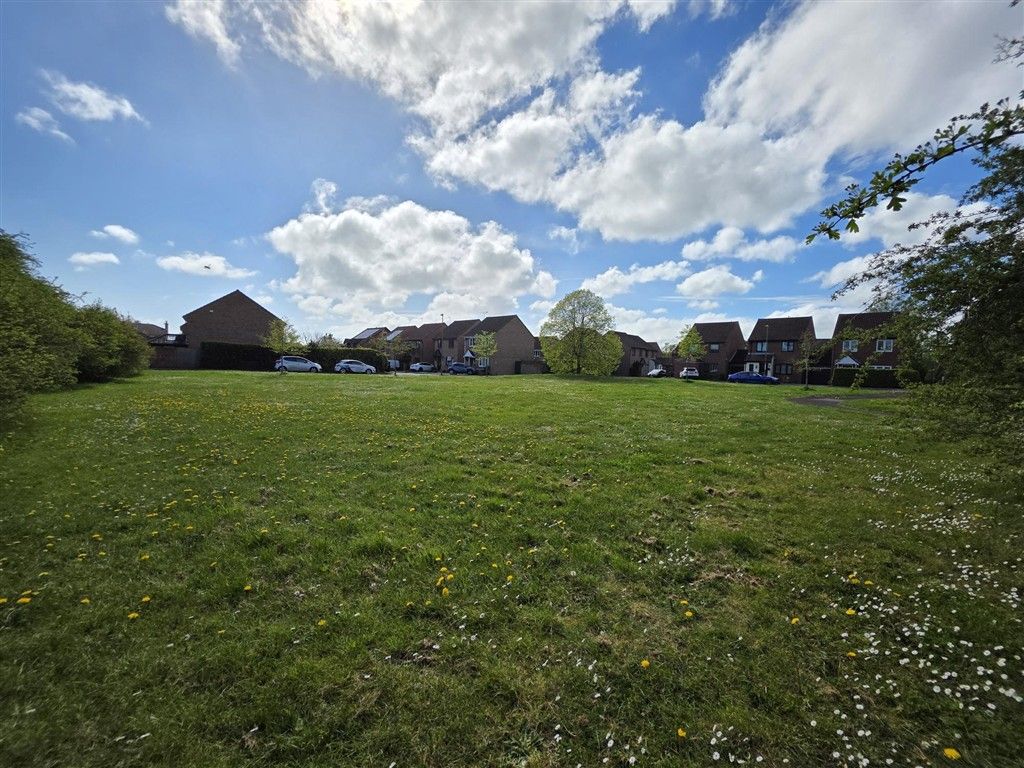 Land for saleYarrow Way, Locks Heath, Southampton SO31 photo 2