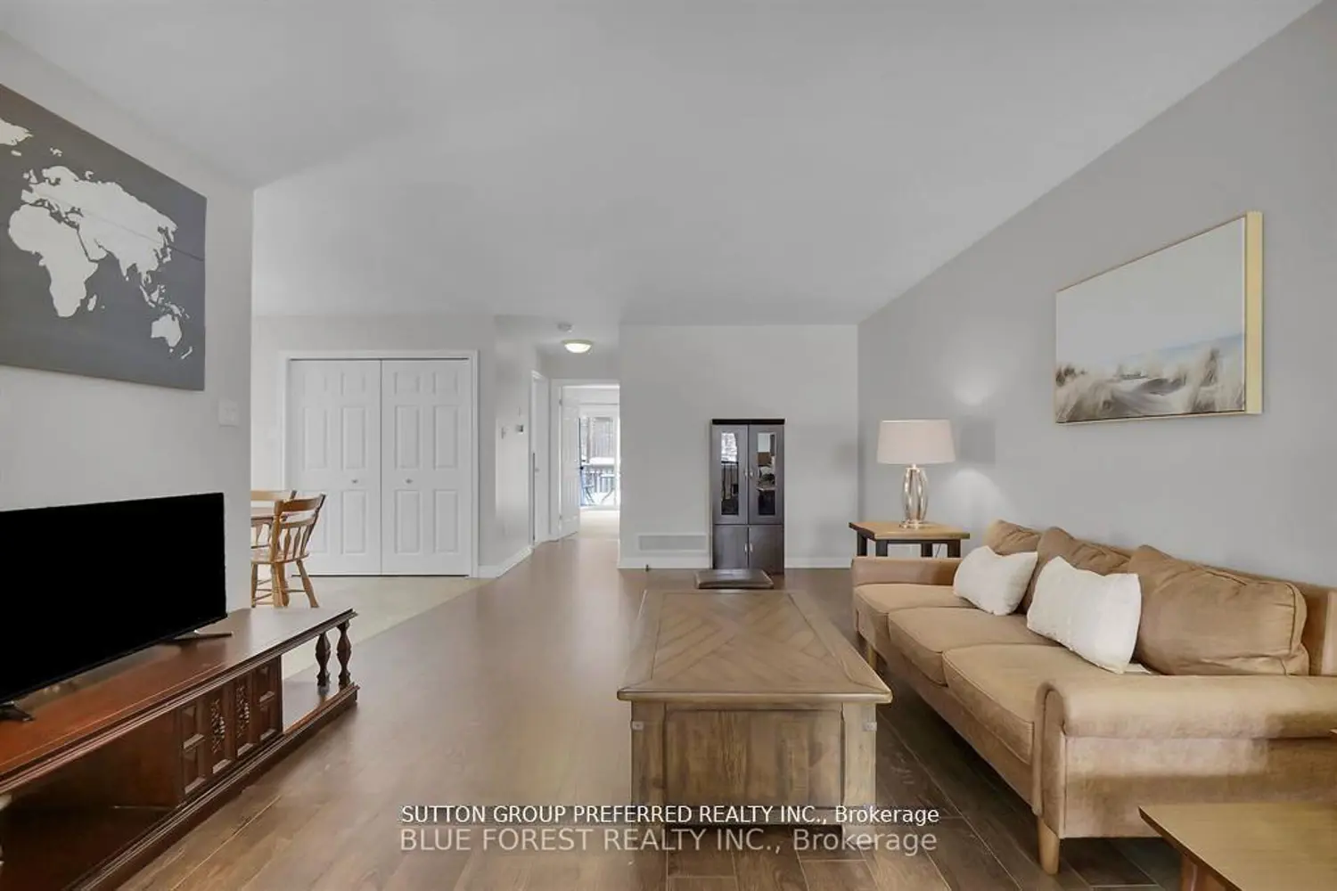 284 Exmouth Circle photo 5