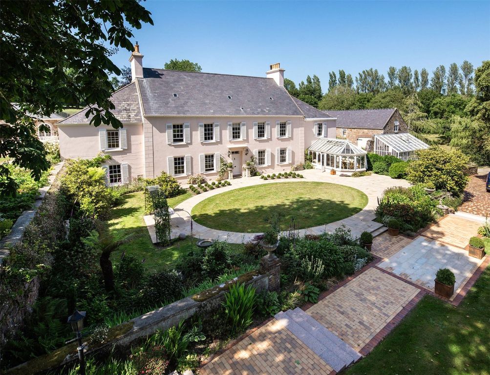 7 bed detached house for saleLa Rue Des Saints Germains, St. Lawrence, Jersey JE3