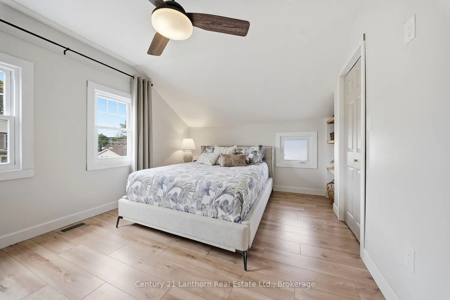 70 Wilkins Street photo 5