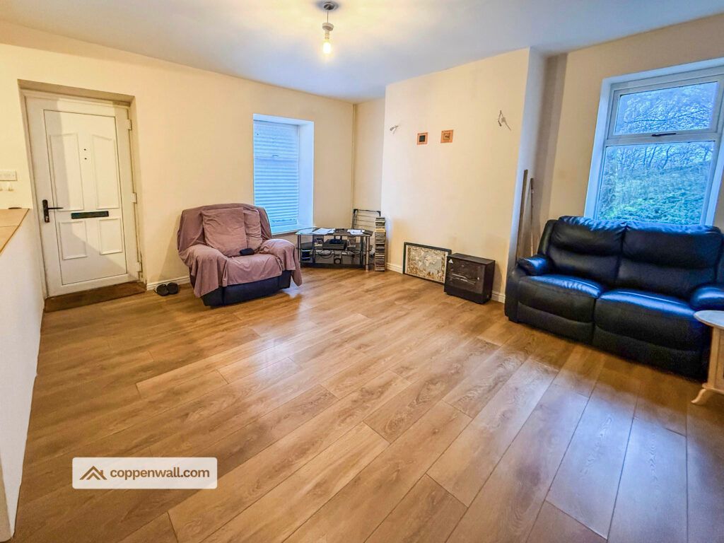 2 bed end terrace house for saleFair View, Bacup, Rossendale OL13