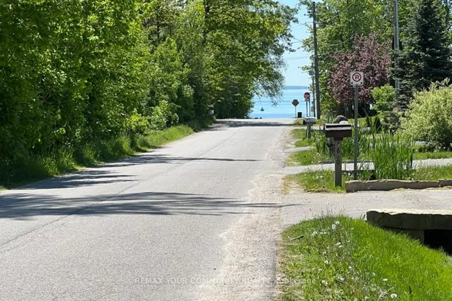 3816 30Th Side Road photo 2
