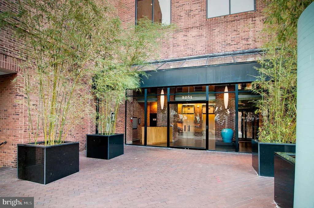 3251 Prospect Street NW Unit 302, Washington, DC 20007