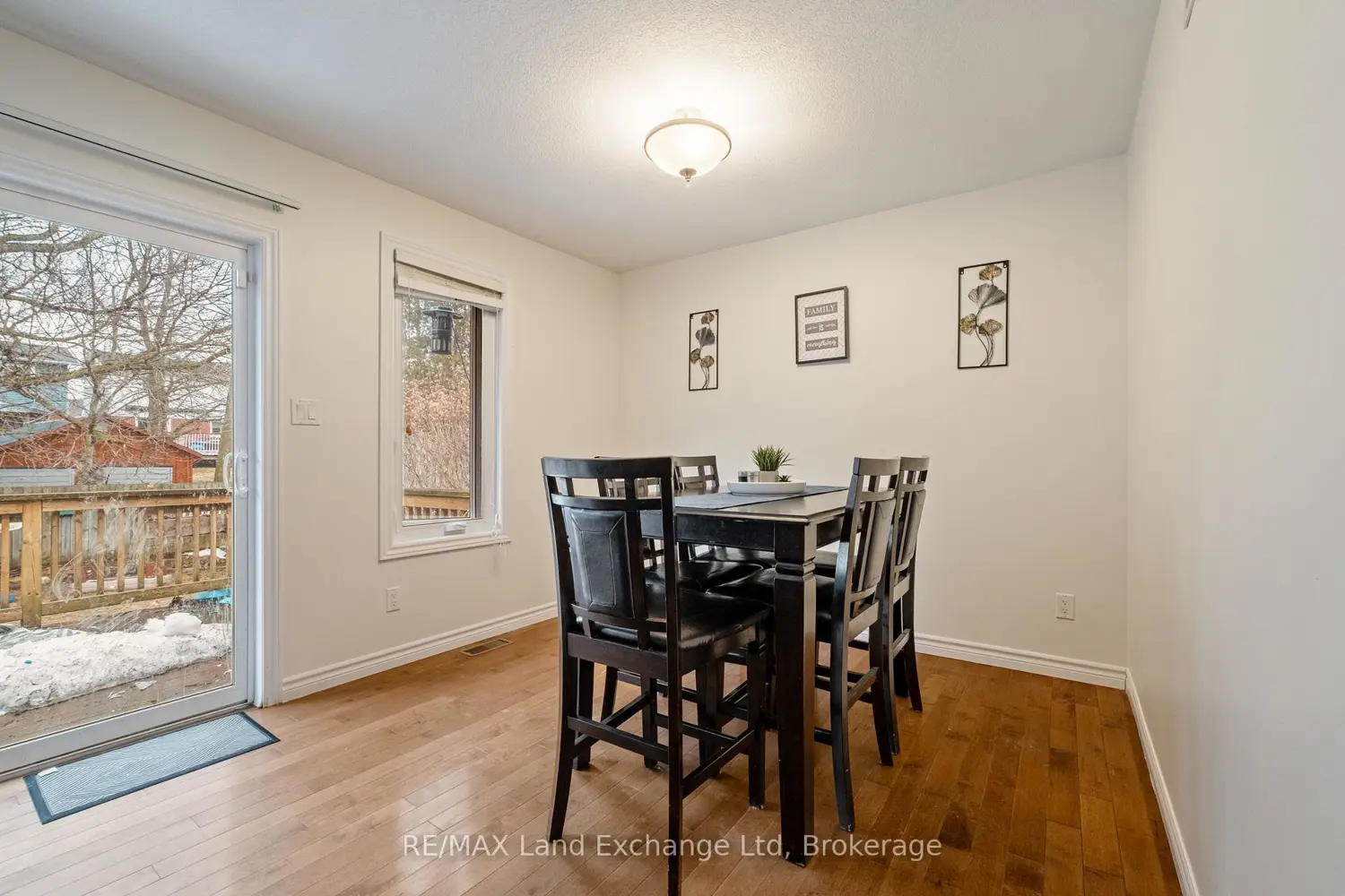 401 Carling Terrace photo 4