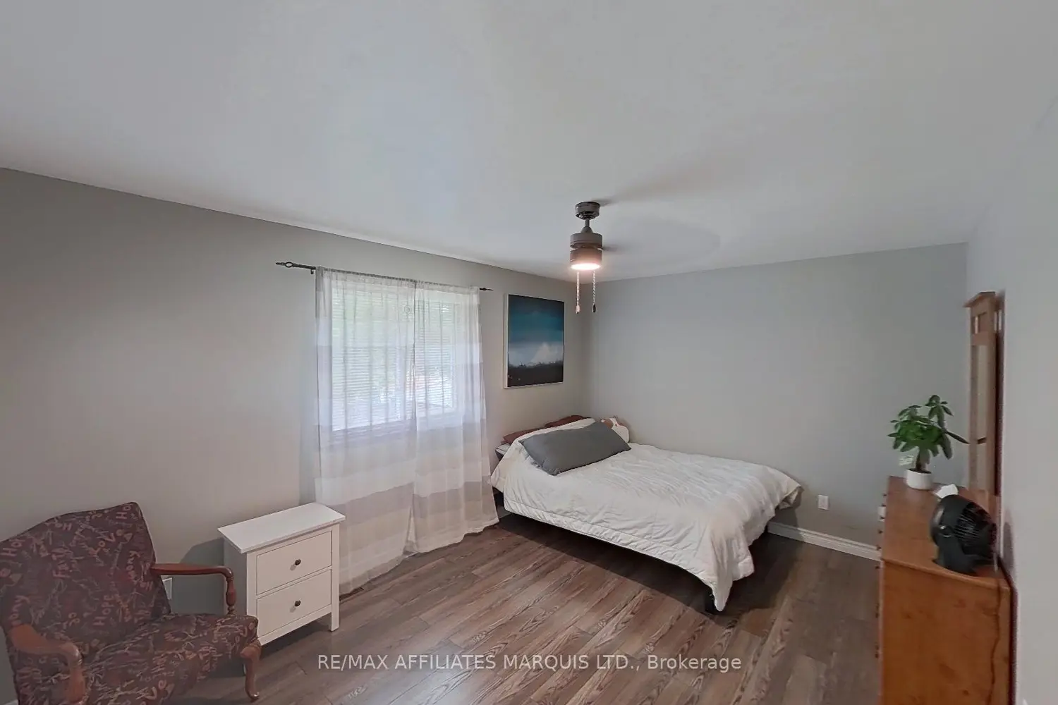3310 Northdale Drive photo 5