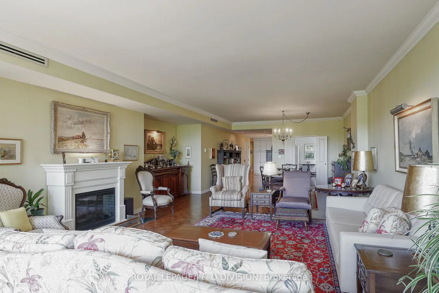 407 Walmer Road 401 photo 4