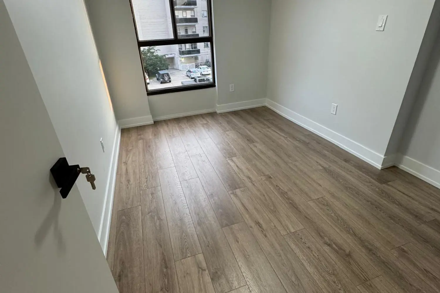 3170 Kirwin Avenue 301 photo 4