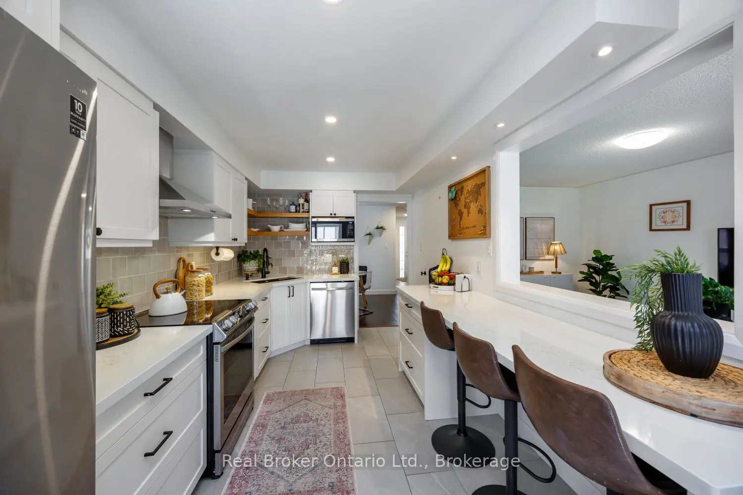 9 Candlebrook Drive photo 4