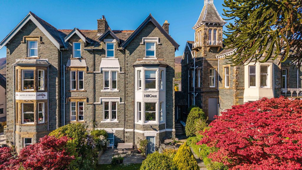 9 bed town house for saleHillcrest, The Heads, Keswick CA12