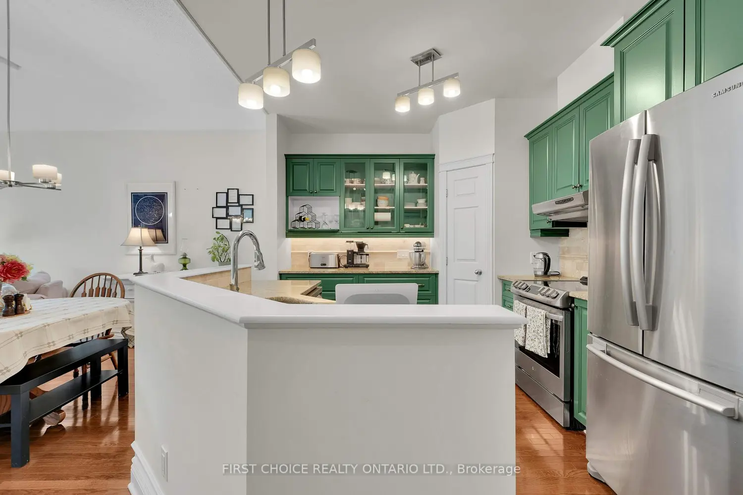134 Maple Key Private photo 5
