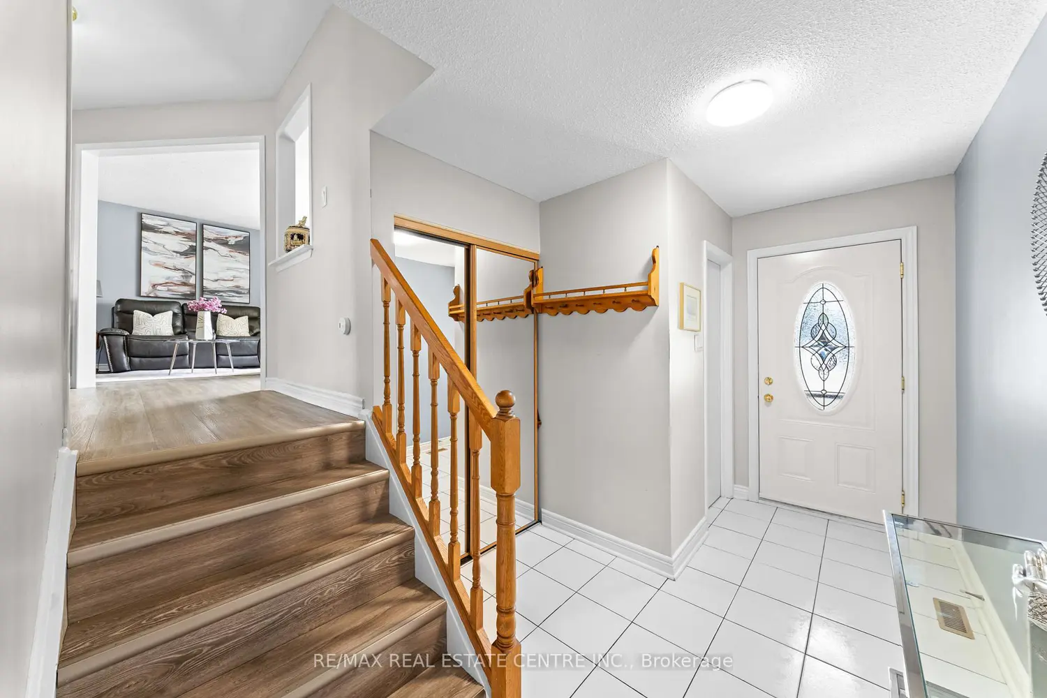 39 Grassmere Crescent photo 2