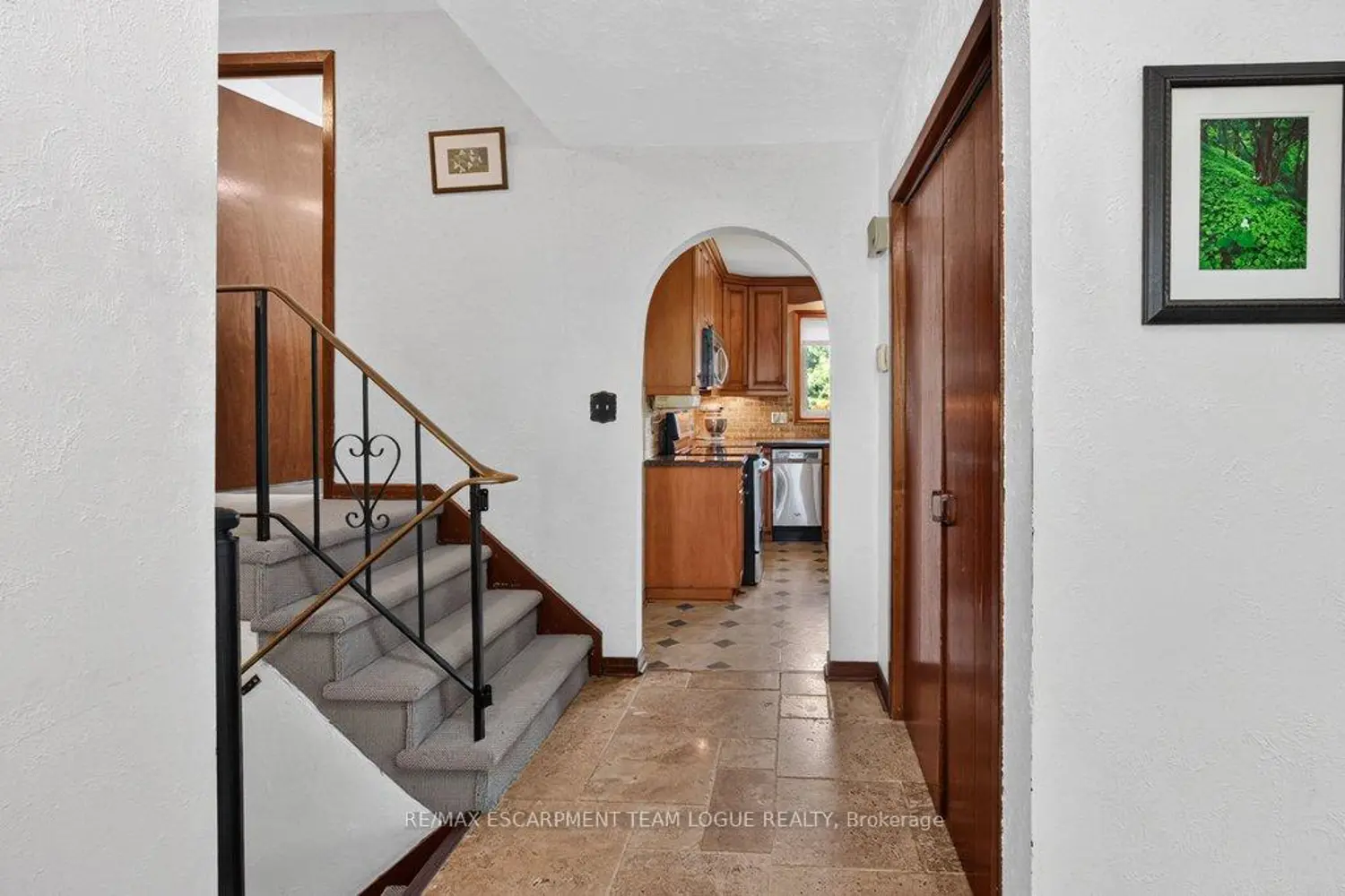 1299 Homewood Drive photo 2