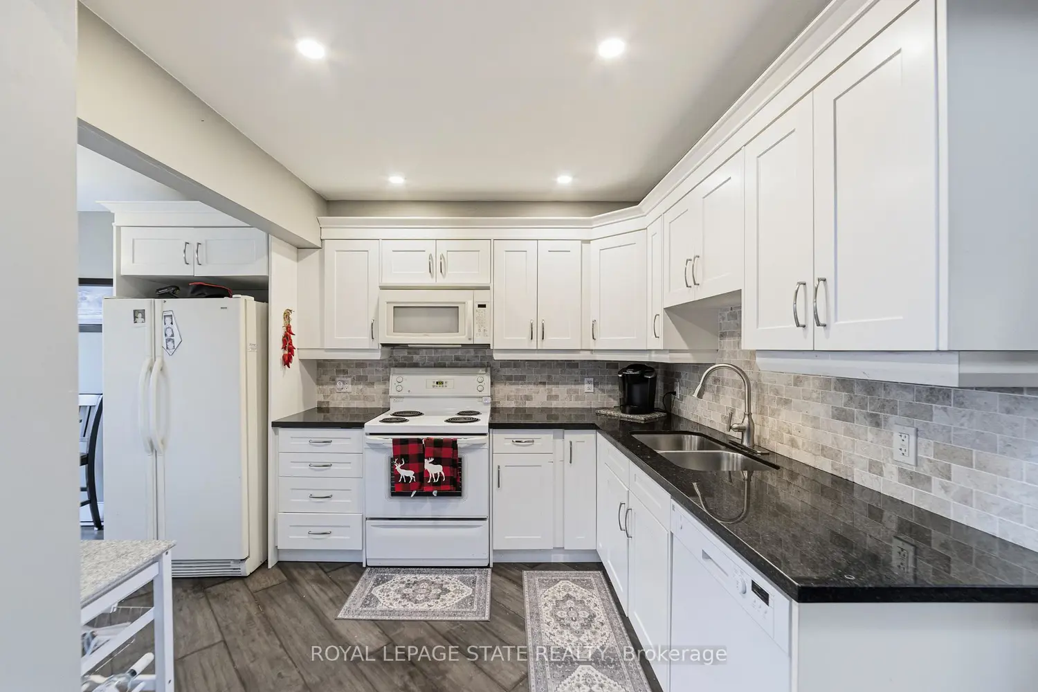 18 Westmoreland Lane photo 5