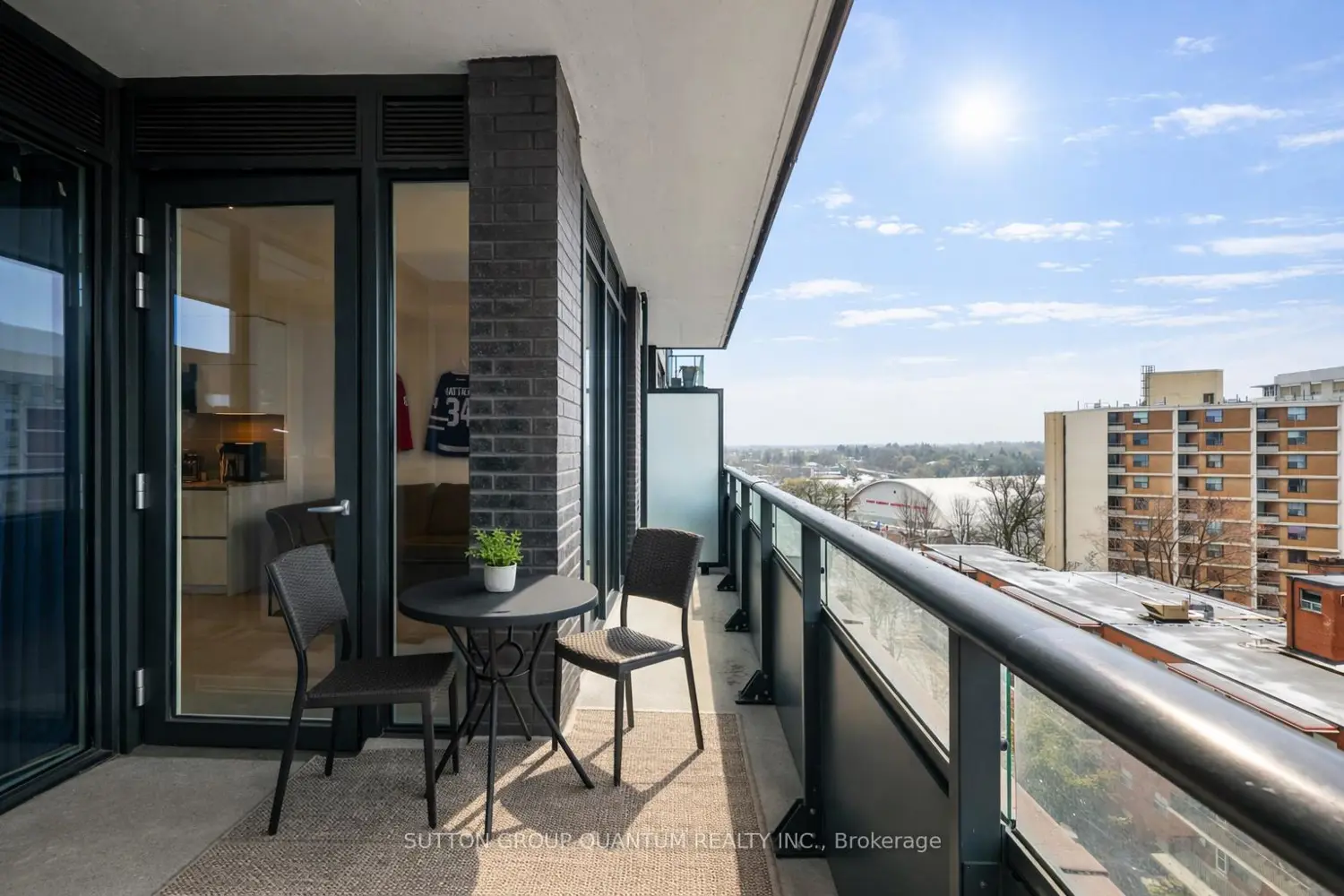 21 Park Street 1009 photo 3