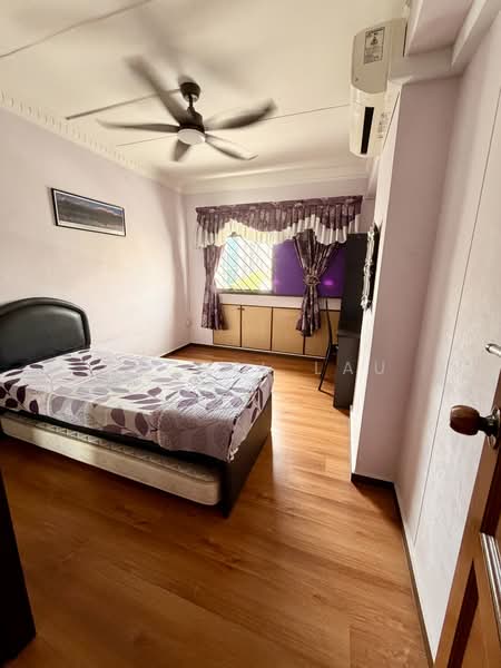 759 Woodlands Avenue 6 photo 4