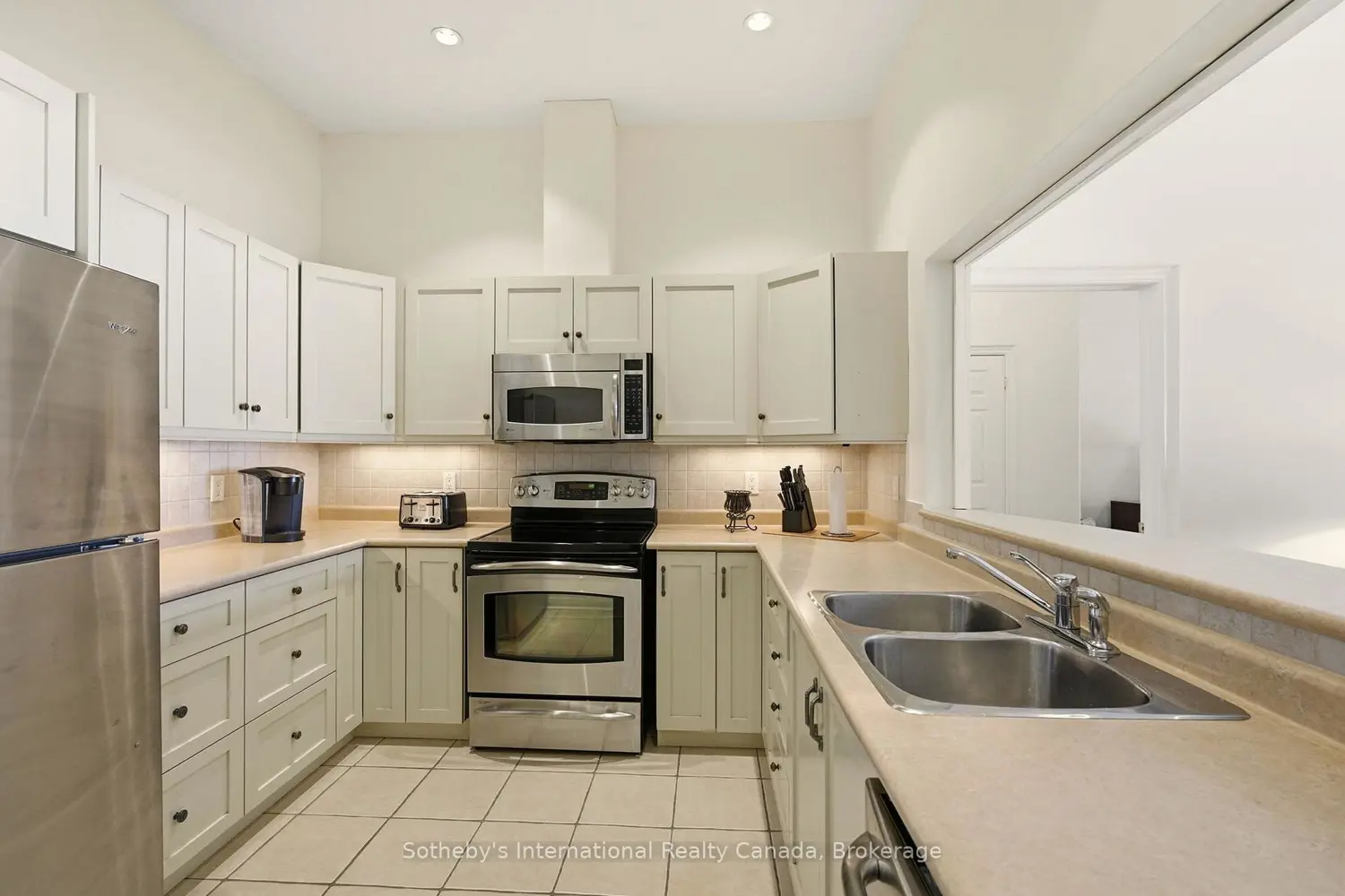 110 Steamship Bay Road 102 photo 5