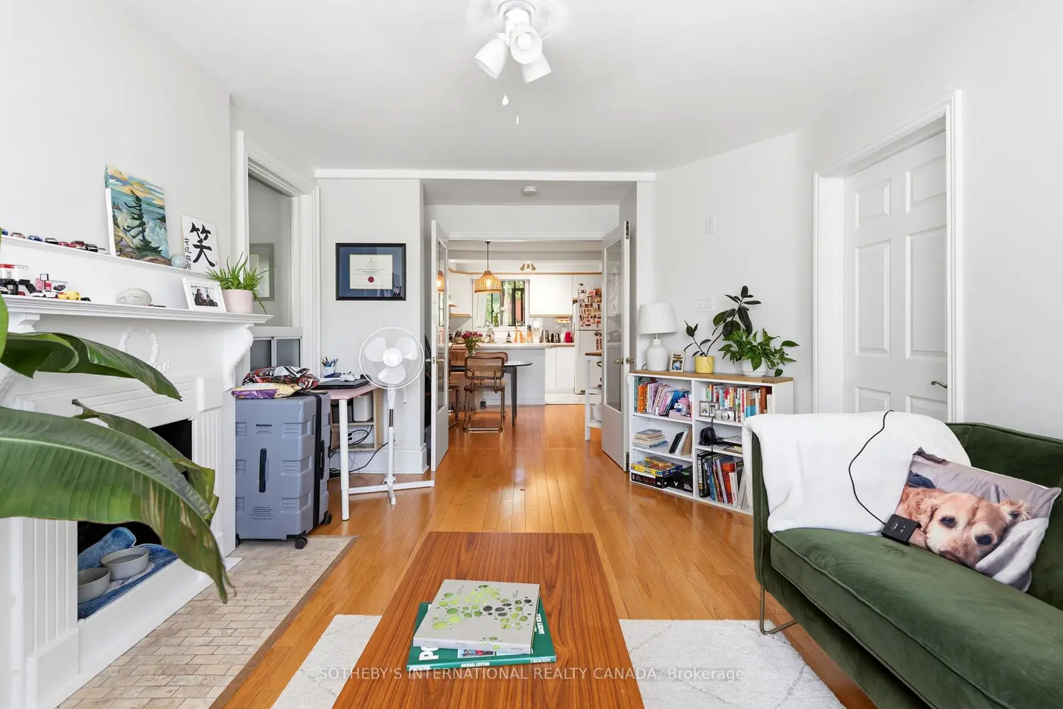 376 Sunnyside Avenue photo 4