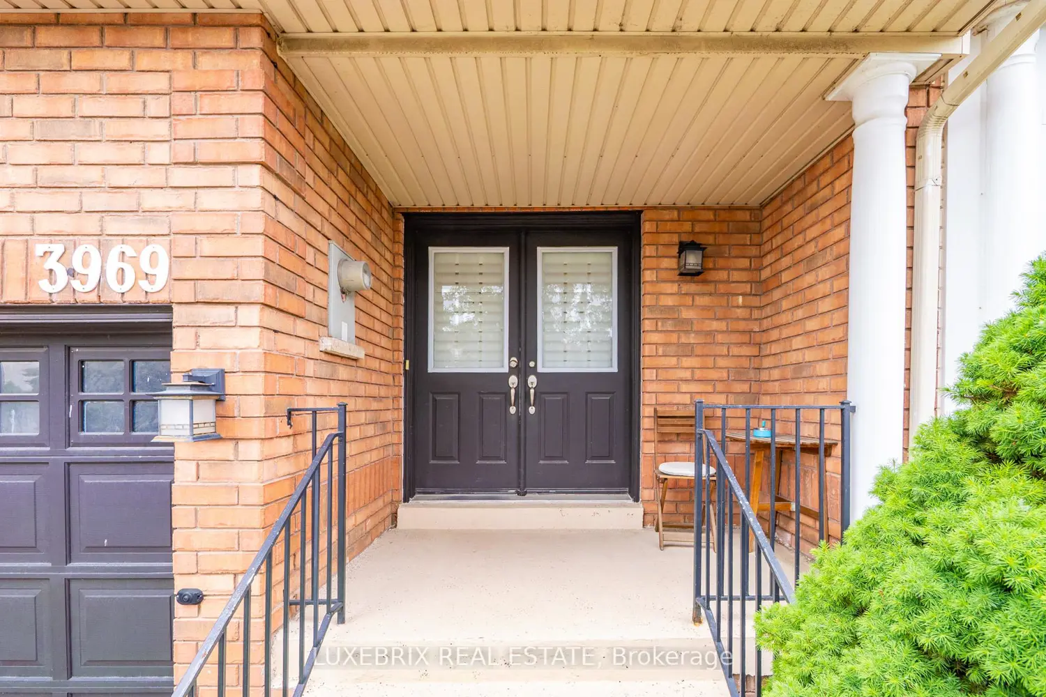 3969 Freeman Terrace photo 4