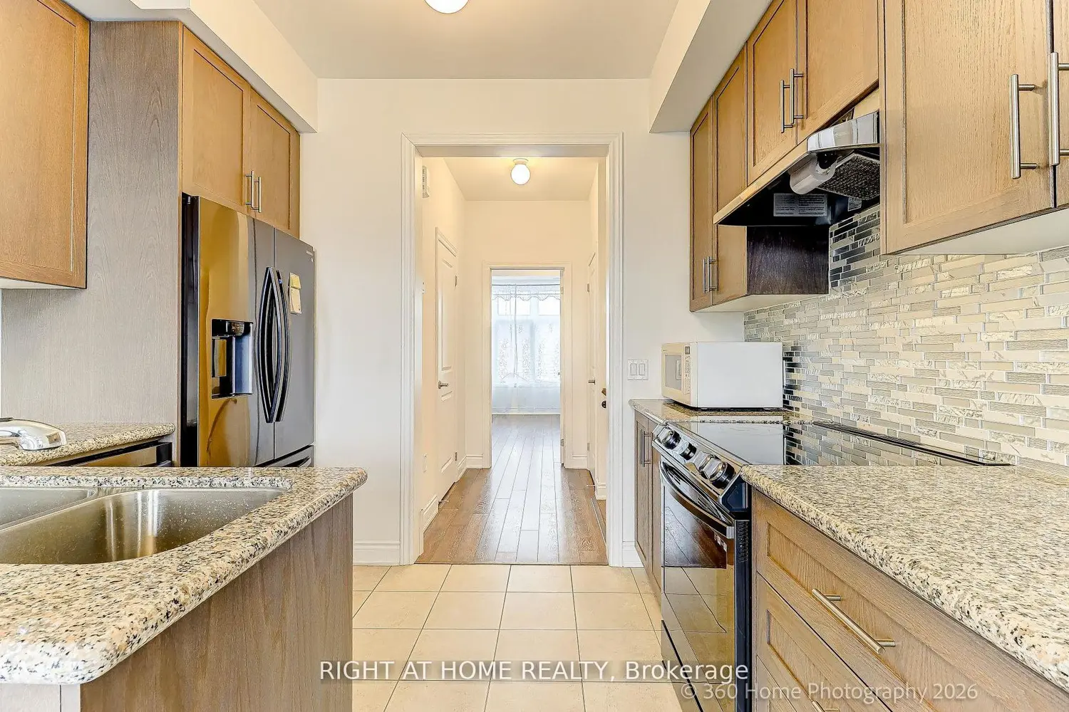 3014 Islington Avenue photo 4