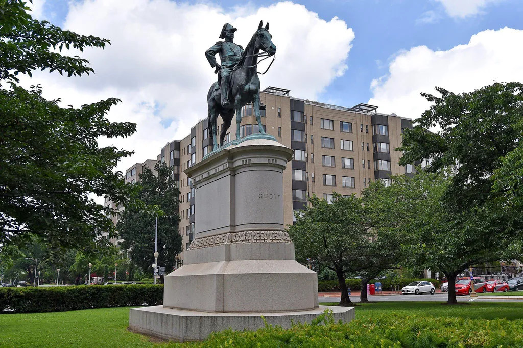 1 Scott Circle NW Unit 801, Washington, DC 20036