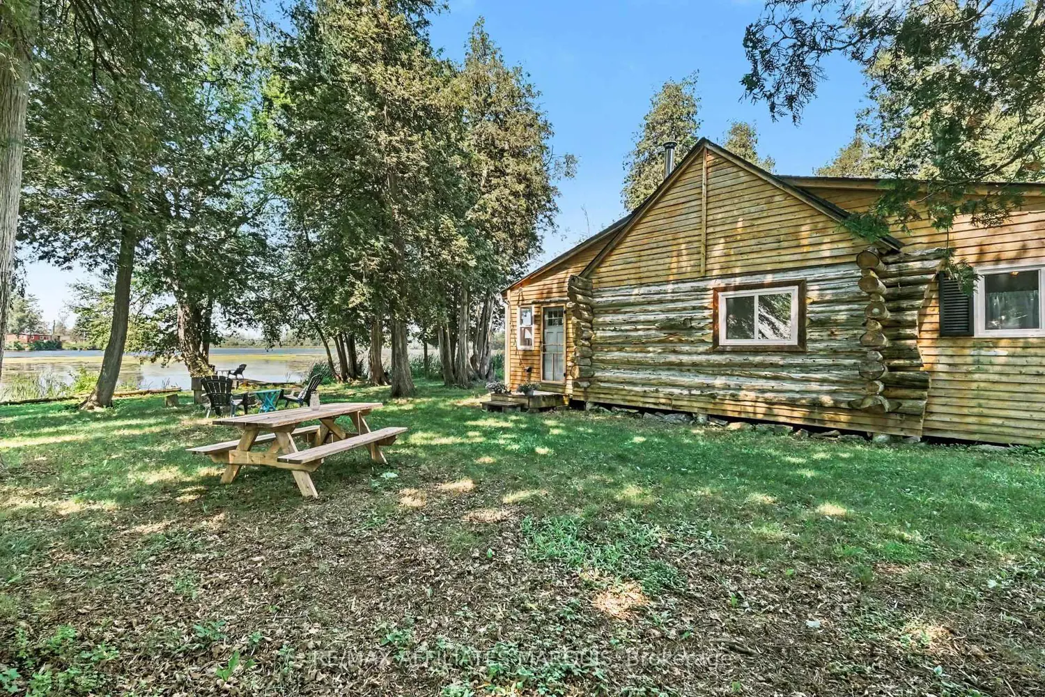 388 Cottage Road photo 3
