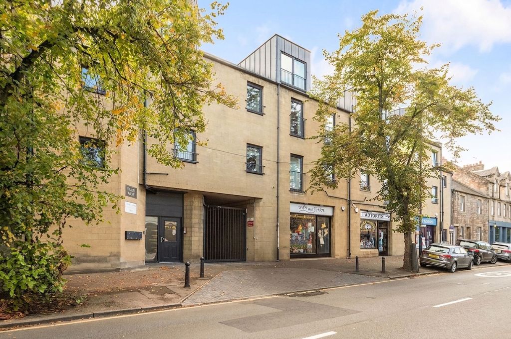 3 bed penthouse for saleHigh Street, Linlithgow EH49